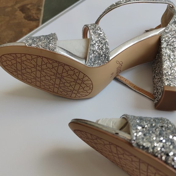 New Jewel Badgley Mischka Heel Sandals Silver Glitter - Picture 6 of 8